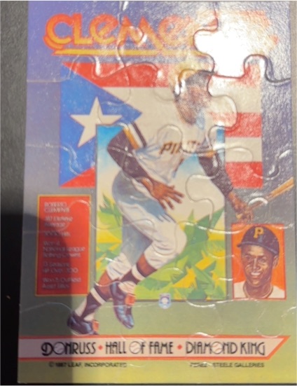 1987 Donruss #612a Roberto Clemente Puzzle — front