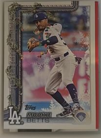 2025 Topps Holiday #H52 Mookie Betts — front
