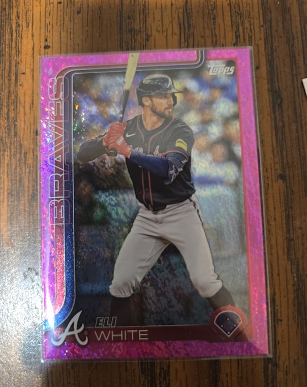 2025 Topps Eli White Pink RayWave — front