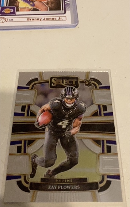 2023 Panini Select Concourse #8 Zay Flowers Rookie — front