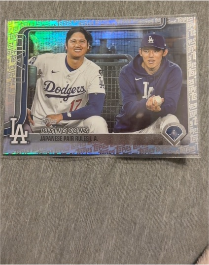2025 Topps Update #US269 Shohei Ohtani & Roki Sasaki Rising Sons — front