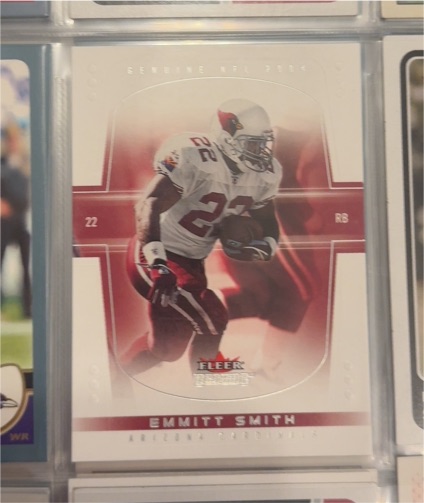 2004 Fleer Genuine #22 Emmitt Smith — front