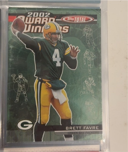 2002 Topps Total Award Winners #AW8 Brett Favre — front