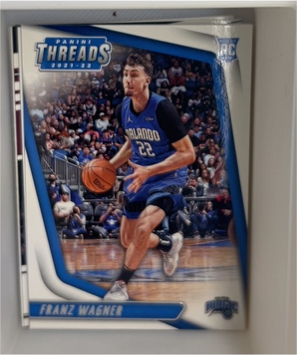 2021-22 Panini Chronicles Threads #90 Franz Wagner — front