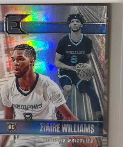 2021-22 Panini Chronicles Essentials #326 Ziaire Williams — front