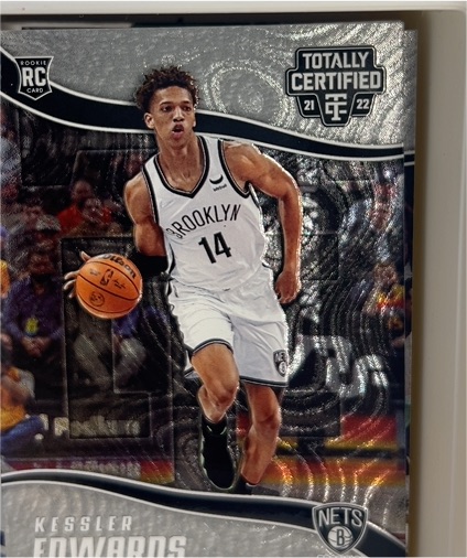 2021-22 Panini Totally Certified Kessler Edwards Rookie Card — front