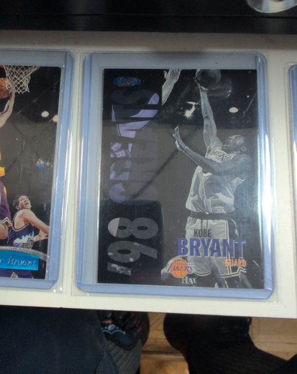 1997-98 Fleer Ultra #252 Kobe Bryant — front