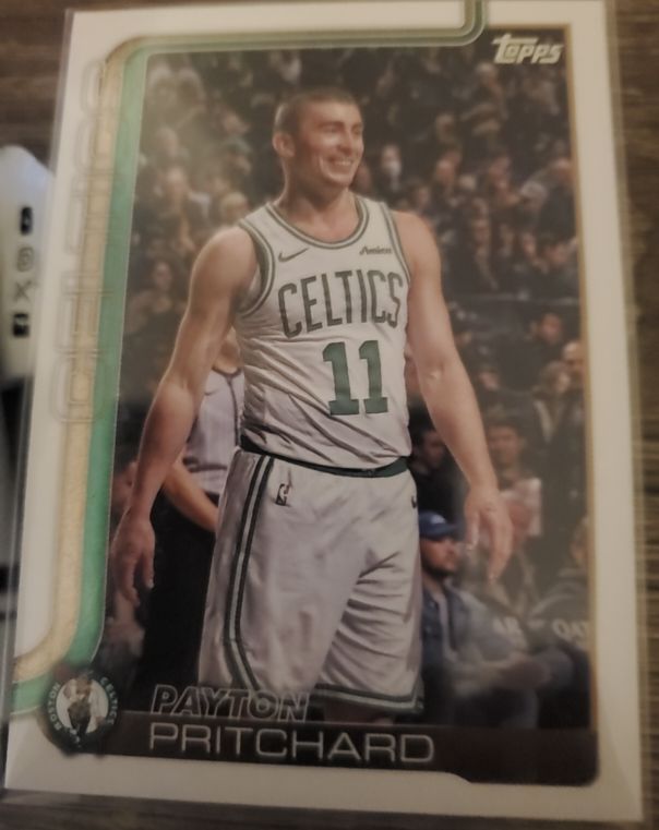 2025-26 Topps #4 Payton Pritchard — front