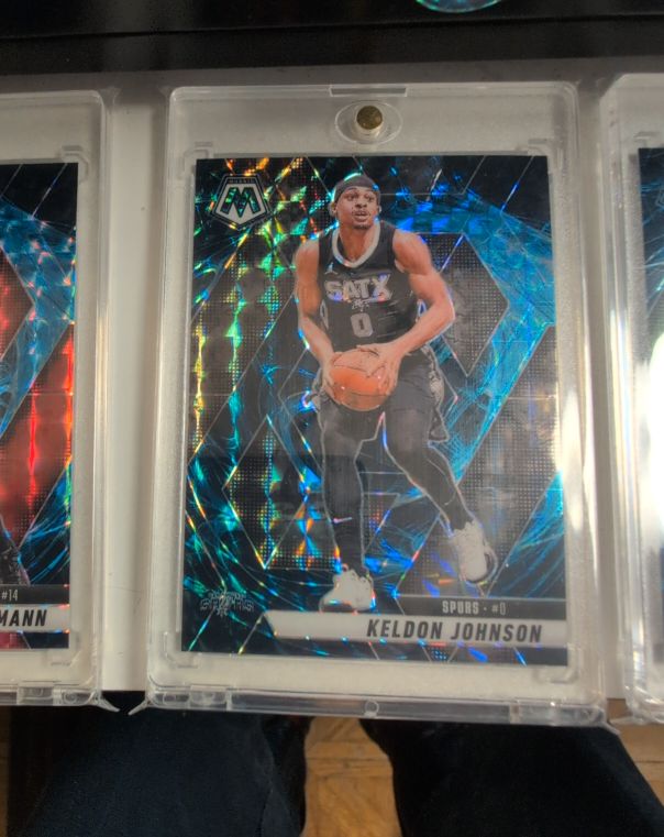 2023 Panini Mosaic #0 Keldon Johnson — front