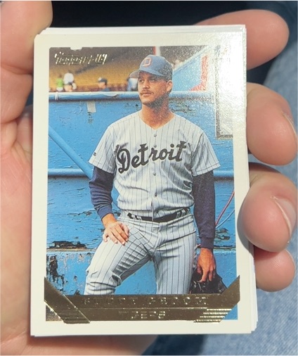 1993 Topps Gold #353 Buddy Groom — front