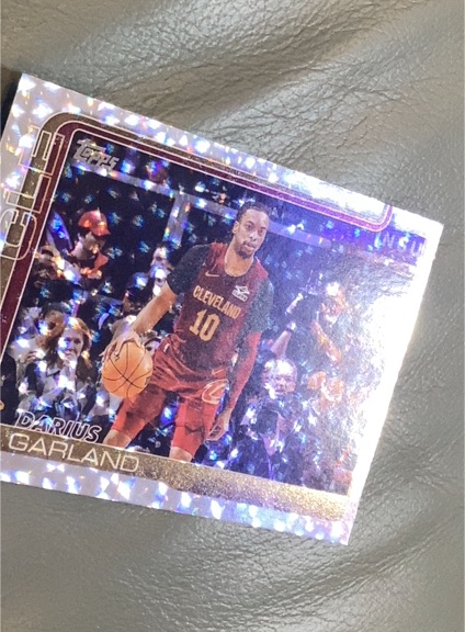 2025 Topps Basketball #81 Darius Garland — front