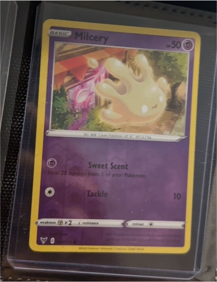 2020 Pokémon Sword & Shield Vivid Voltage #80 Milcery — front