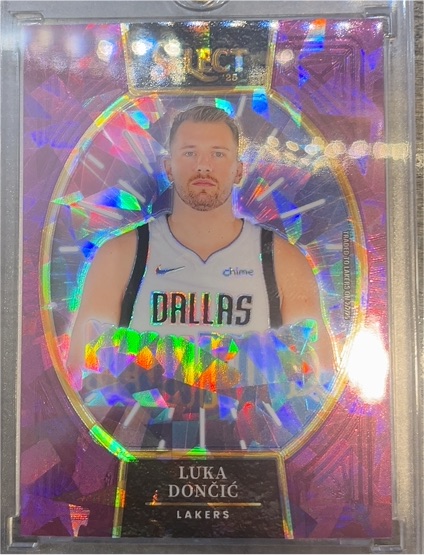 2024-25 Panini Select #15 Luka Dončić — front