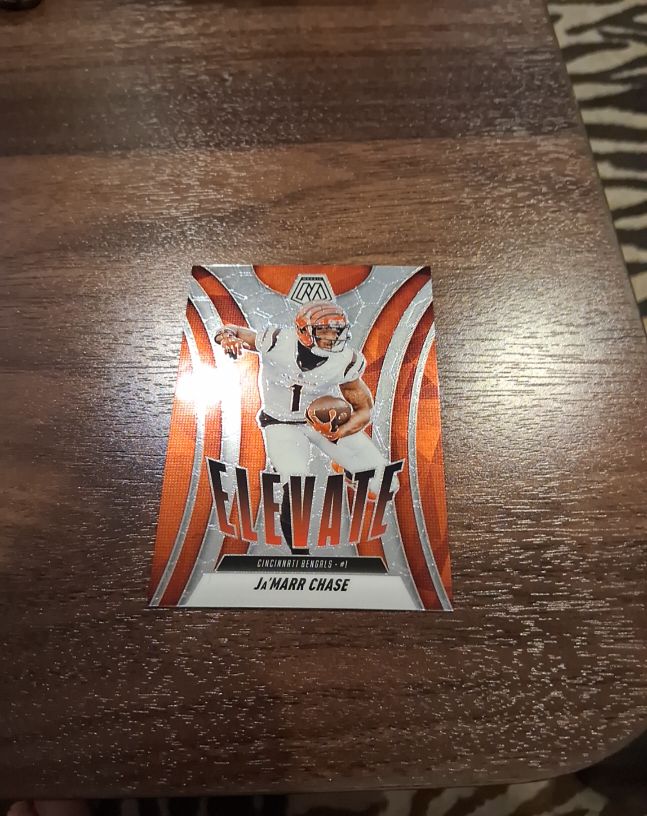 2025 Panini Mosaic Elevate #14 Ja'Marr Chase — front
