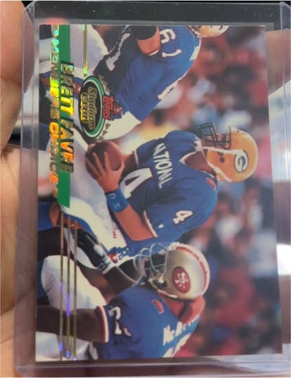 1993 Topps Stadium Club #498 Brett Favre — front