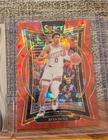 2024-25 Panini Select #100 Ryan Dunn — front