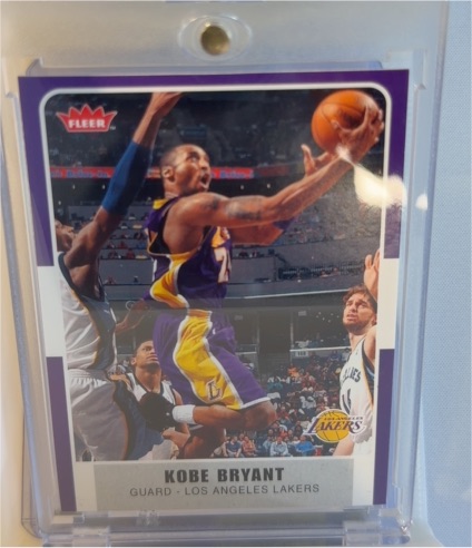 2007-08 Fleer #153 Kobe Bryant — front
