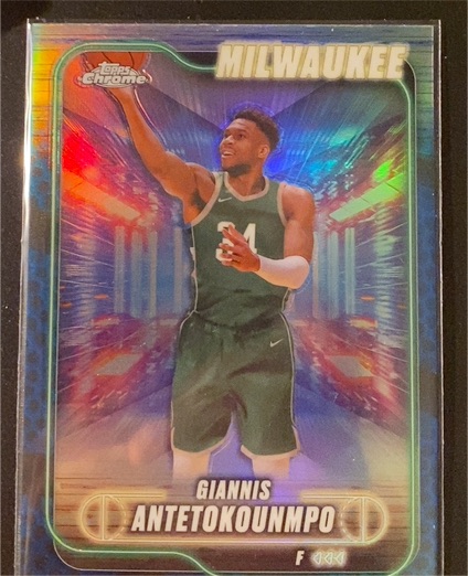 2024-25 Topps Chrome #41 Giannis Antetokounmpo — front