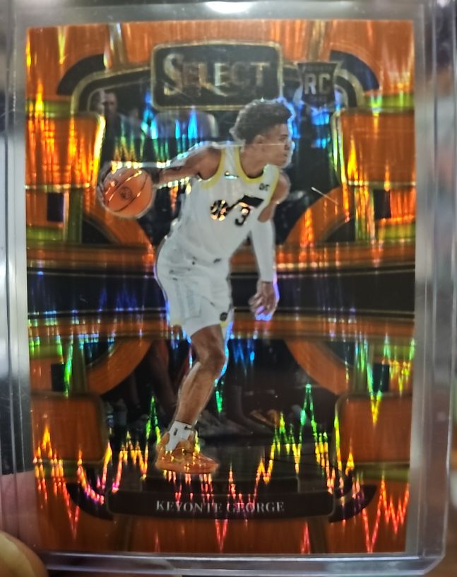 2023-24 Panini Select #75 Keyonte George — front