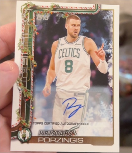 2025-26 Topps Holiday #H3 Kristaps Porzingis — front