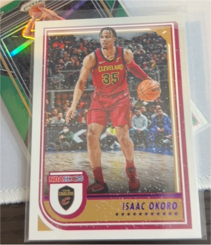 2021-22 Panini NBA Hoops #105 Isaac Okoro — front