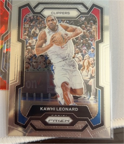 2023-24 Panini Prizm #4 Kawhi Leonard — front