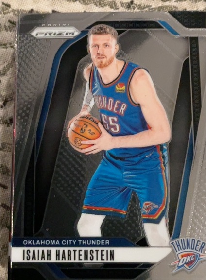 2024-25 Panini Prizm #154 Isaiah Hartenstein — front