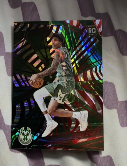 2024-25 Panini Revolution #Tyler Smith RC Milwaukee Bucks — front