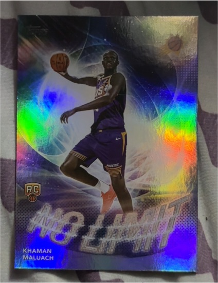 2025-26 Topps #NL-10 Khaman Maluach No Limit — front