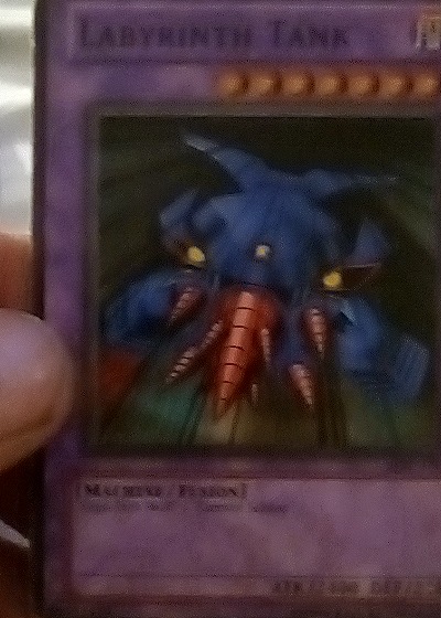 1996 Yu-Gi-Oh! MRD-135 Labyrinth Tank — front