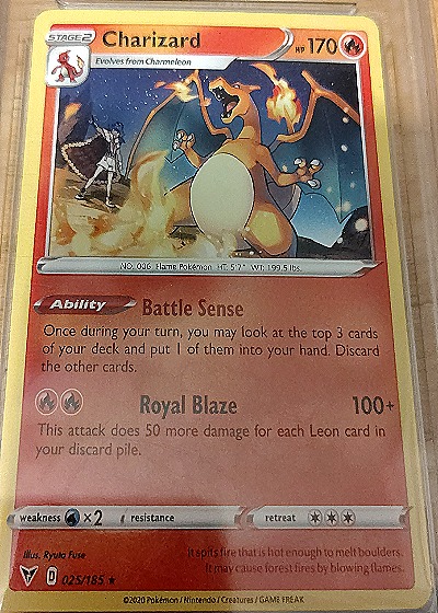 2020 Pokémon #025 Charizard — front
