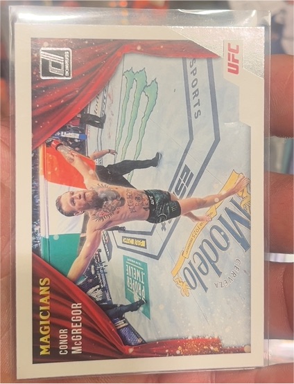 2022 Donruss UFC Magicians #1 Conor McGregor — front