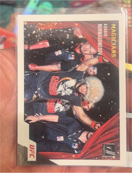 2022 Donruss UFC Magicians #2 Khabib Nurmagomedov — front
