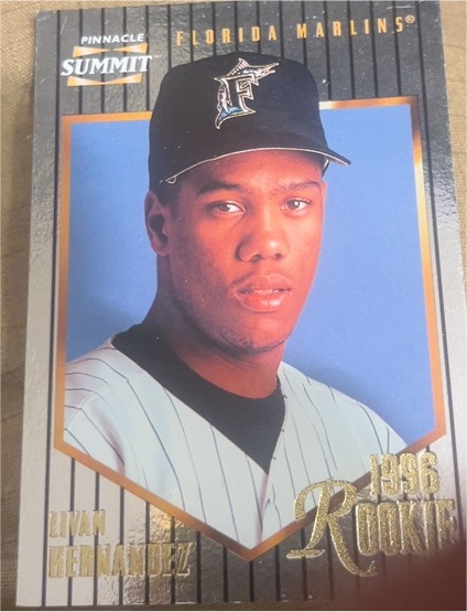 1996 Pinnacle Summit #172 Livan Hernandez Rookie — front