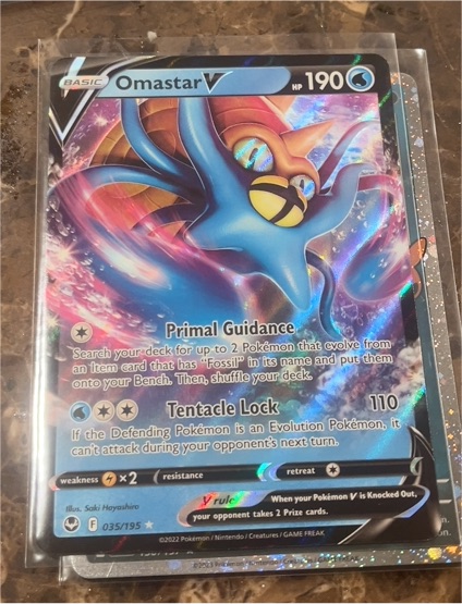 2022 Pokémon Sword & Shield Silver Tempest #035 Omastar V — front