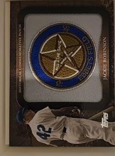 2009 Topps Legends of the Game Commemorative Patch #LPR-9 Jackie Robinson — front