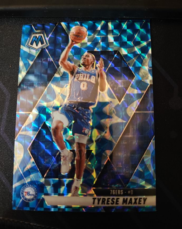 2024-25 Panini Mosaic #0 Tyrese Maxey — front