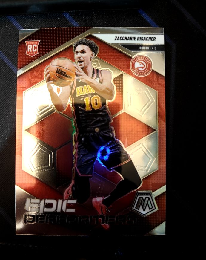 2024-25 Panini Mosaic Epic Performers #11 Zaccharie Risacher — front