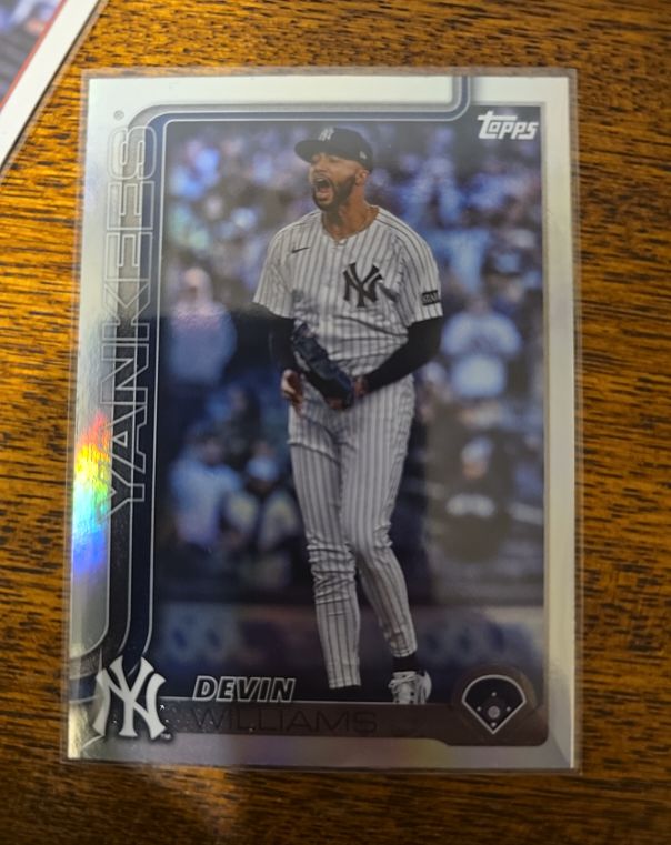 2025 Topps Update #US178 Devin Williams New York Yankees — front