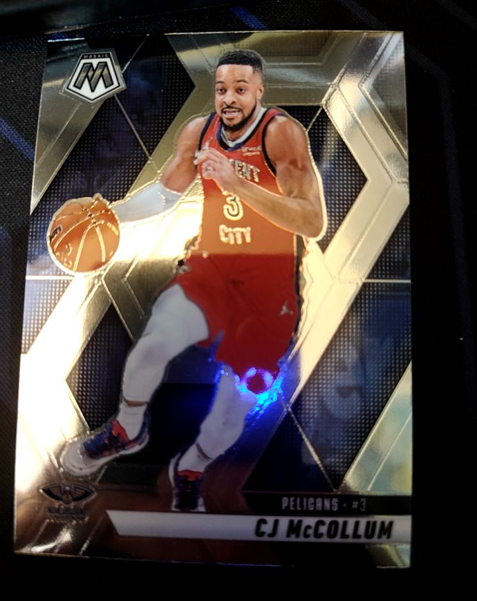 2024-25 Panini Mosaic #191 CJ McCollum — front
