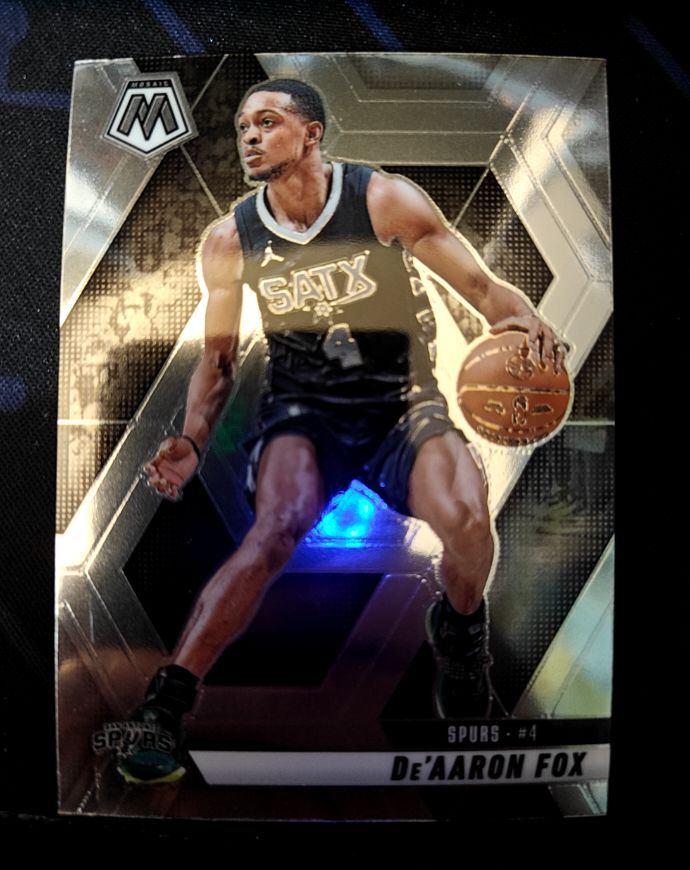 2024-25 Panini Mosaic #124 De'Aaron Fox — front