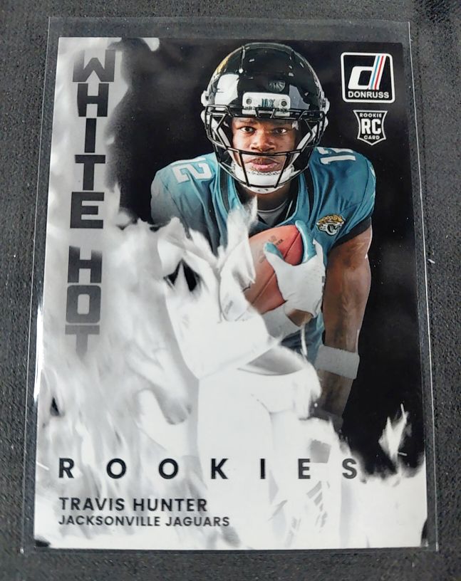 2025 Panini Donruss #WHR-TVH Travis Hunter White Hot Rookies — front