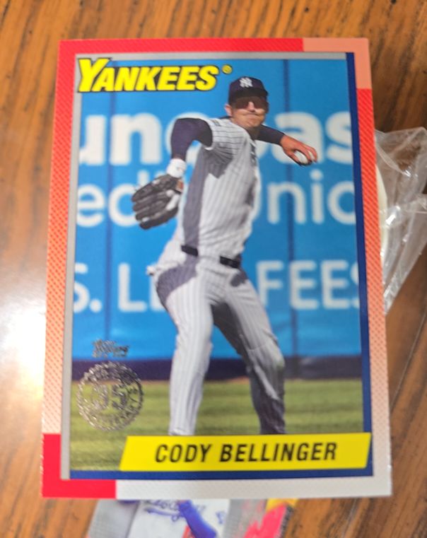 2025 Topps Series 2 - 1990 Topps Baseball #90B2-27 Cody Bellinger — front