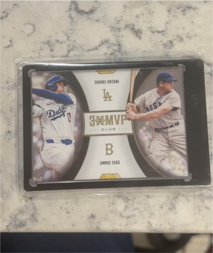 2025 Topps Welcome to the Club #D11 Shohei Ohtani / Jimmie Foxx — front