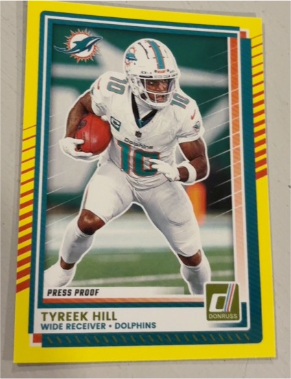2025 Donruss #221 Tyreek Hill — front