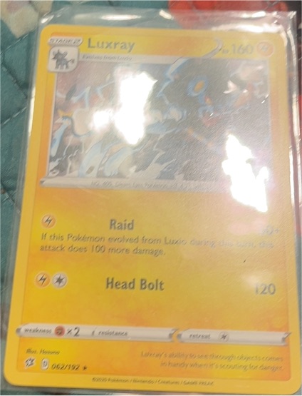 2021 Pokémon Shining Fates #033 Luxray — front