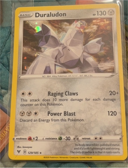 2020 Pokemon TCG Vivid Voltage #129 Duraludon — front