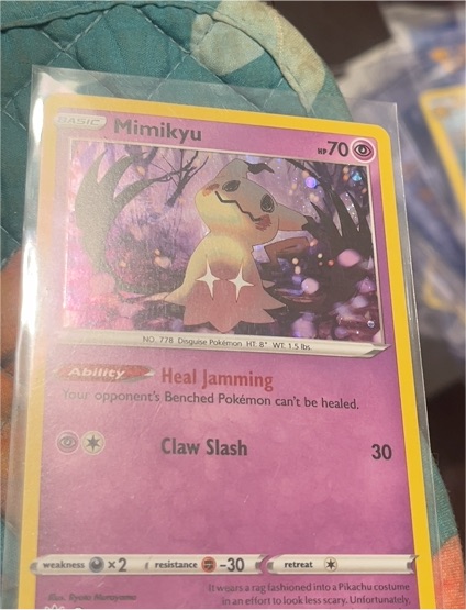2020 Pokémon TCG Darkness Ablaze #081 Mimikyu — front