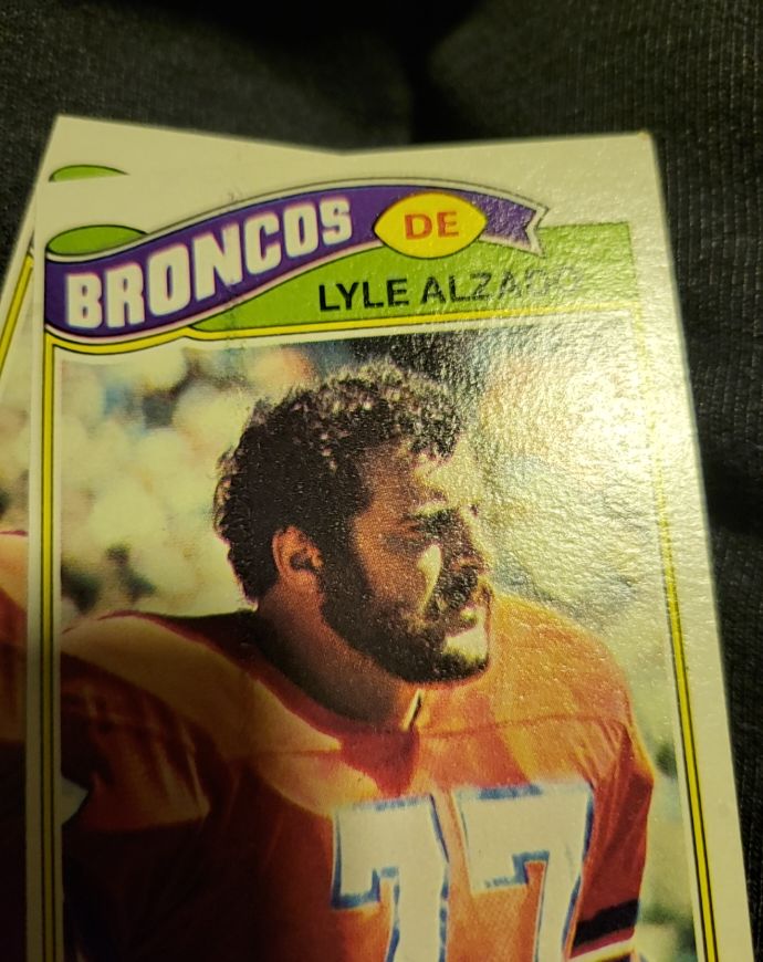 1977 Topps #386 Lyle Alzado Denver Broncos — front