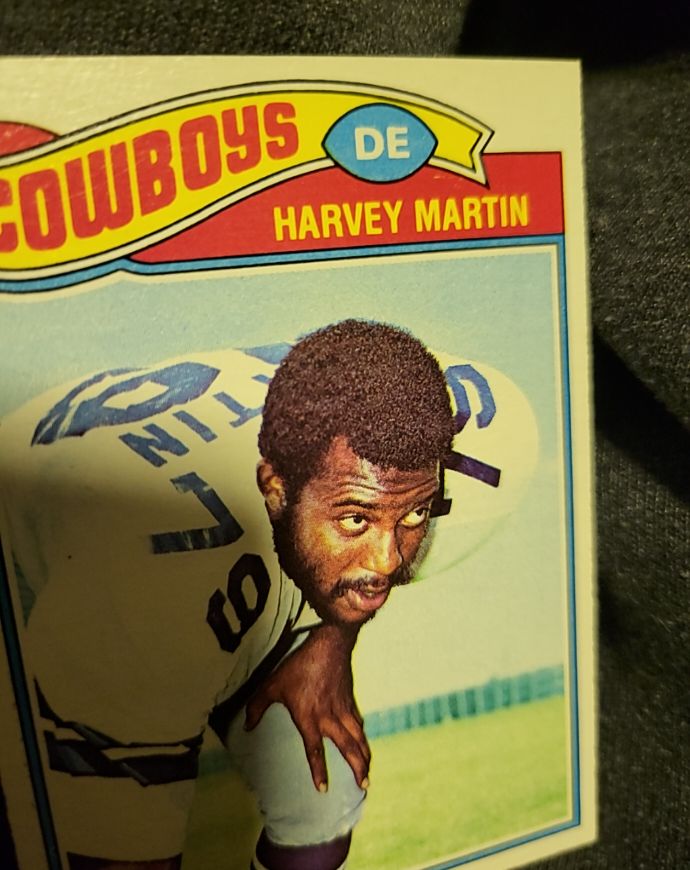 1977 Topps #427 Harvey Martin — front
